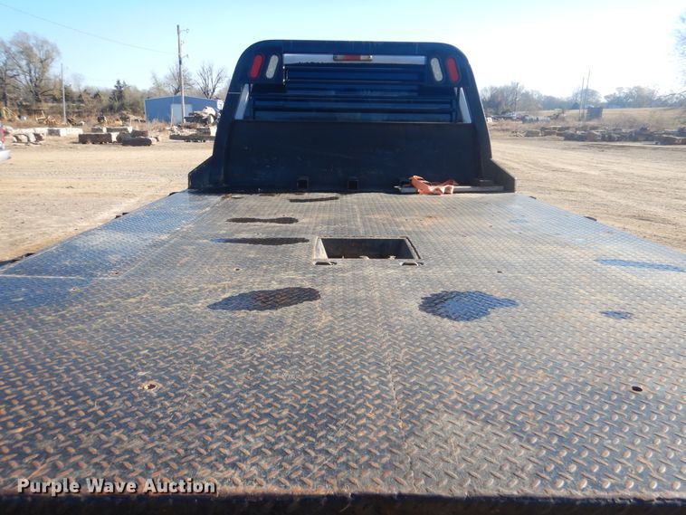 image for item DJ8564 2008 Ford F550 Super Duty XL  Crew Cab flatbed truck
