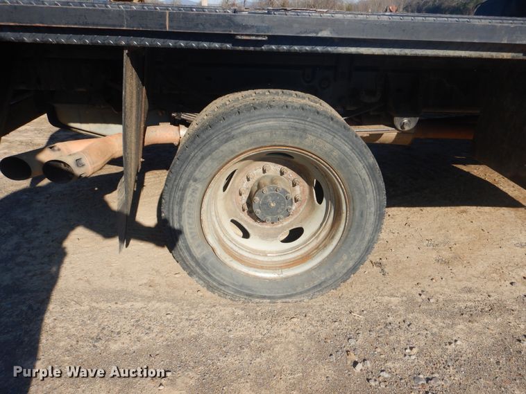 image for item DJ8564 2008 Ford F550 Super Duty XL  Crew Cab flatbed truck