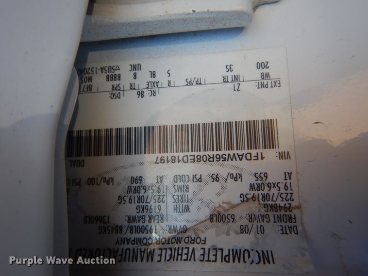 image for item DJ8564 2008 Ford F550 Super Duty XL  Crew Cab flatbed truck