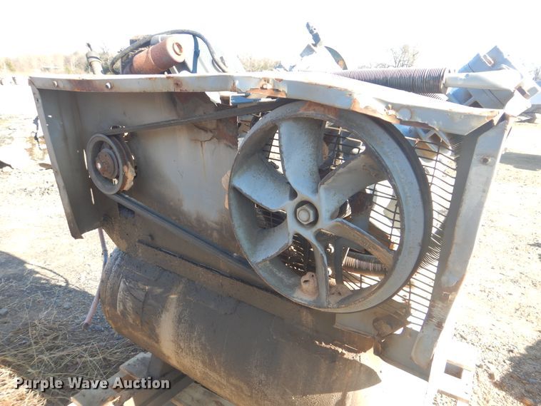 image for item DJ8566 (3) Ingersoll Rand air compressors