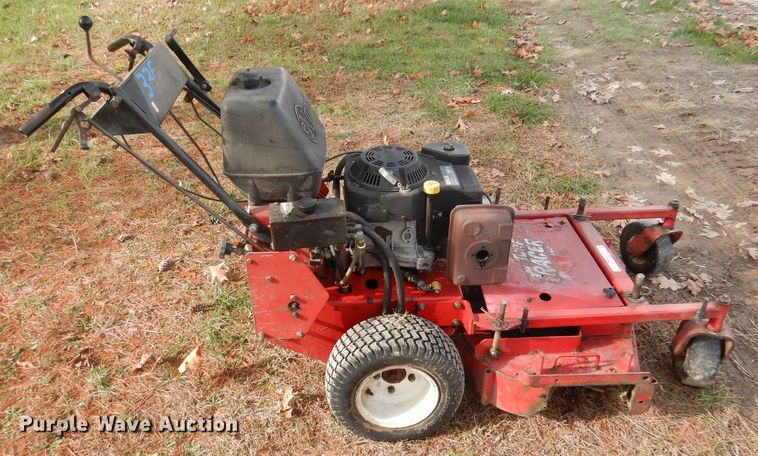 image for item DY9609 Ex Mark Turf Tracer  lawn mower