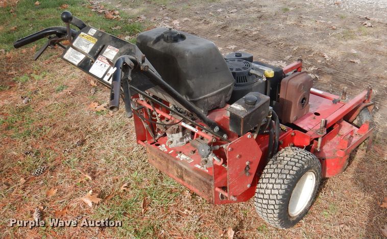 image for item DY9609 Ex Mark Turf Tracer  lawn mower