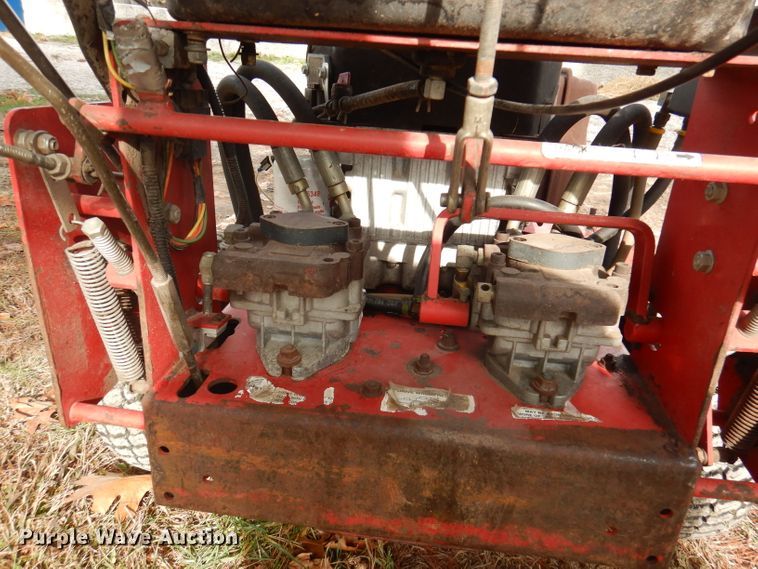 image for item DY9609 Ex Mark Turf Tracer  lawn mower