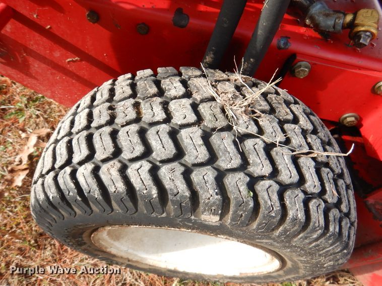 image for item DY9609 Ex Mark Turf Tracer  lawn mower