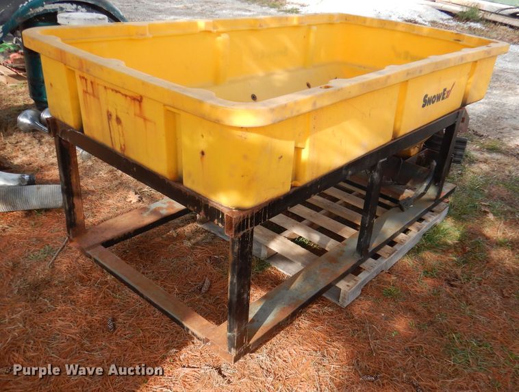 image for item DY9627 Snow Ex spreader