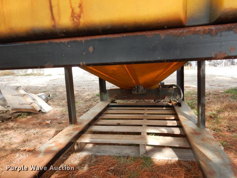 image for item DY9627 Snow Ex spreader