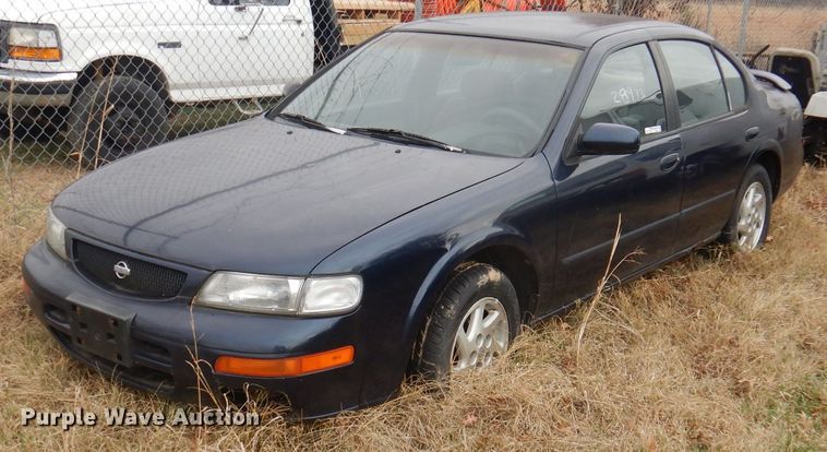 image for item DY9629 1995 Nissan Maxima