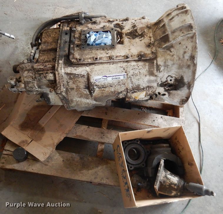 image for item DY9634 Eaton Fuller Road Ranger 15 speed manual transmission