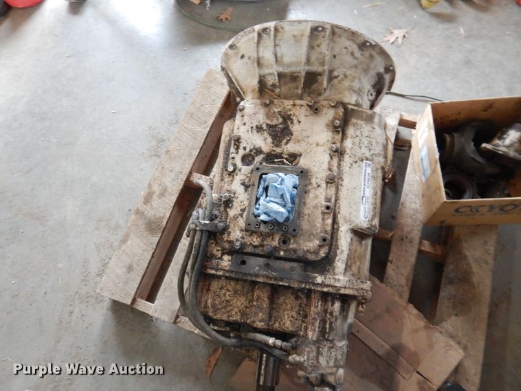 image for item DY9634 Eaton Fuller Road Ranger 15 speed manual transmission