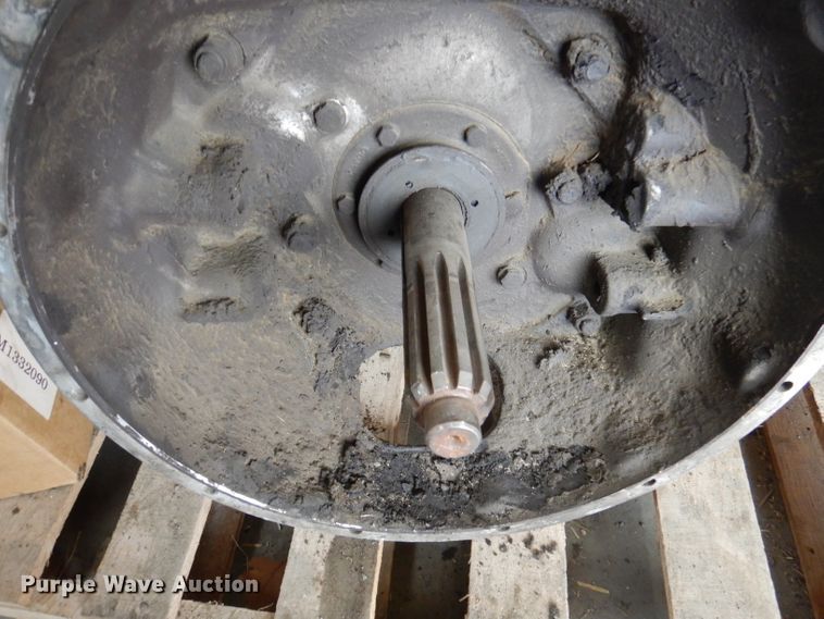 image for item DY9634 Eaton Fuller Road Ranger 15 speed manual transmission