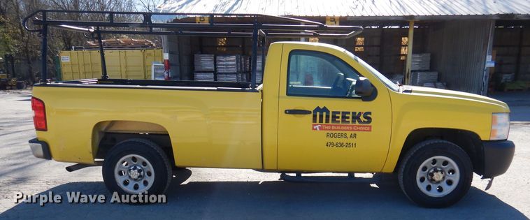 image for item DY9639 2011 Chevrolet Silverado 1500  pickup truck