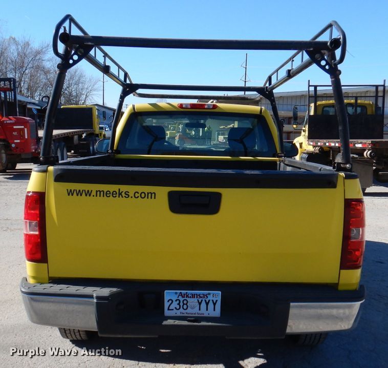 image for item DY9639 2011 Chevrolet Silverado 1500  pickup truck