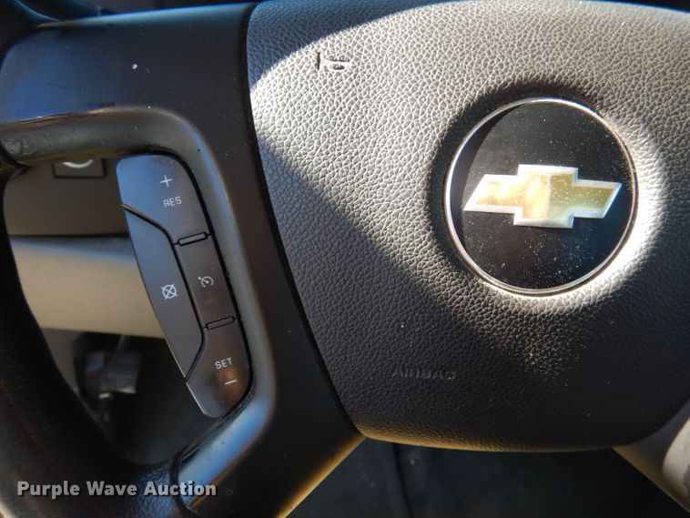 image for item DY9639 2011 Chevrolet Silverado 1500  pickup truck