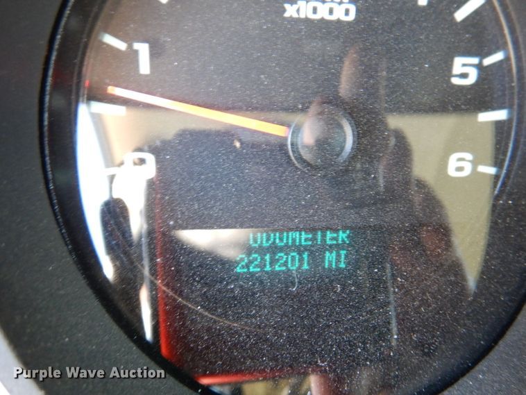 image for item DY9639 2011 Chevrolet Silverado 1500  pickup truck