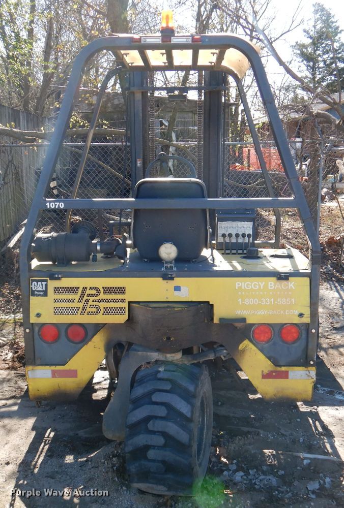 image for item DY9640 2005 Princeton PB50  piggyback forklift