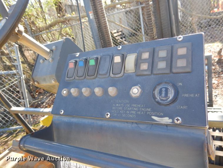 image for item DY9640 2005 Princeton PB50  piggyback forklift