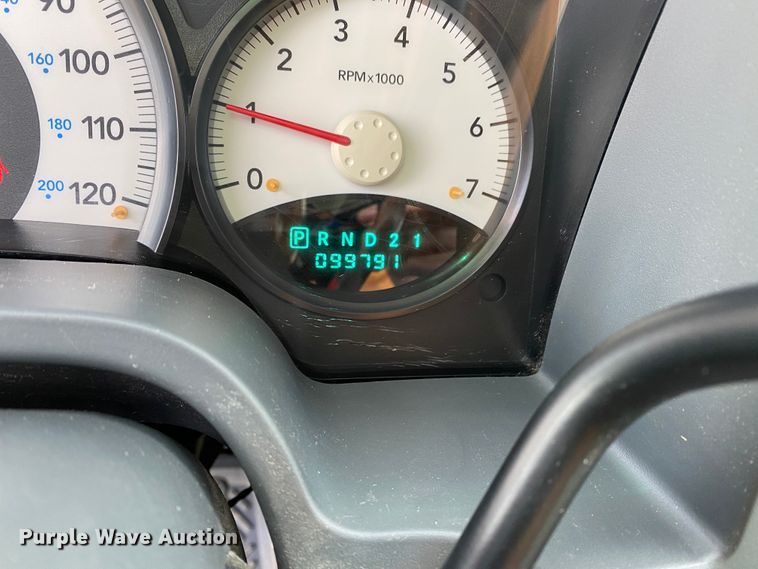 image for item EL9619 2005 Dodge Dakota  Club Cab pickup truck