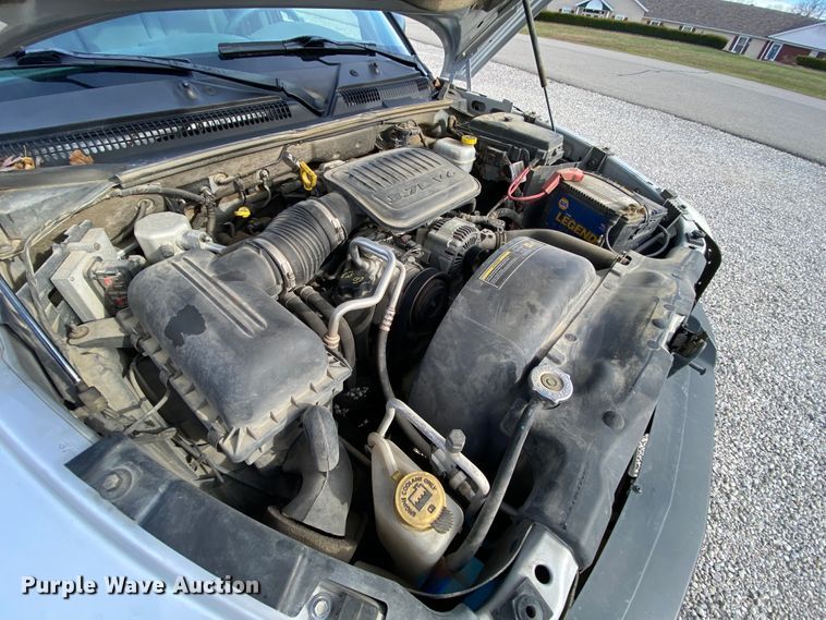 image for item EL9619 2005 Dodge Dakota  Club Cab pickup truck