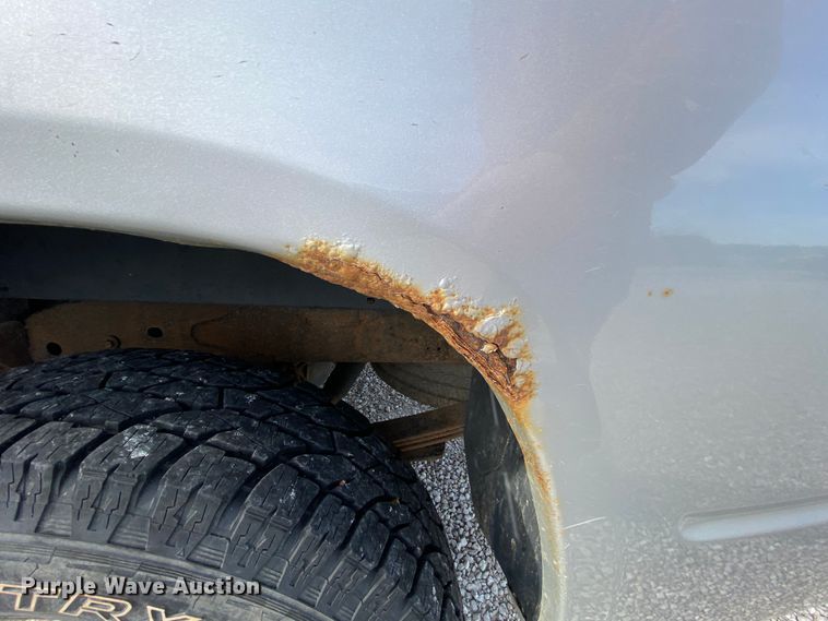 image for item EL9619 2005 Dodge Dakota  Club Cab pickup truck