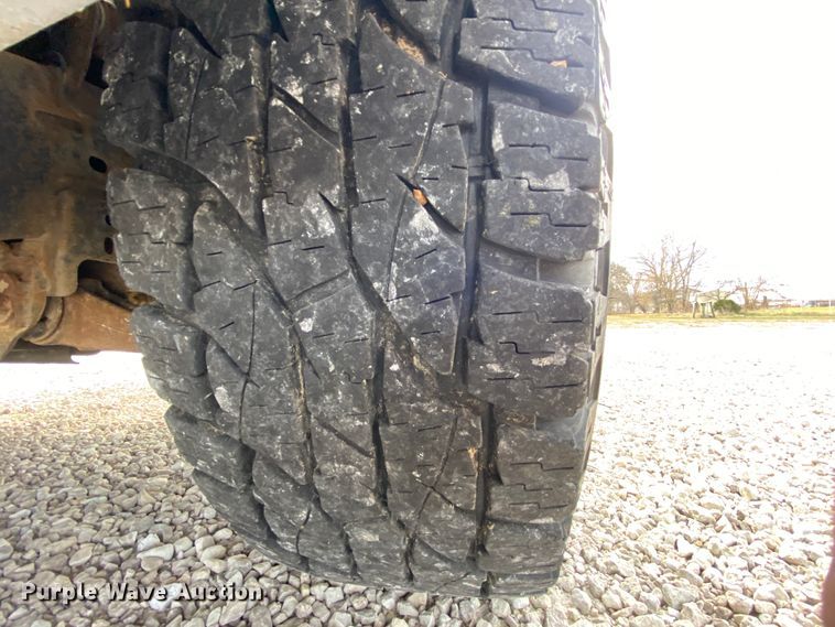 image for item EL9619 2005 Dodge Dakota  Club Cab pickup truck