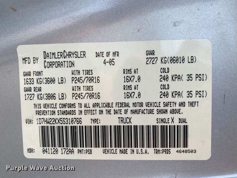 image for item EL9619 2005 Dodge Dakota  Club Cab pickup truck