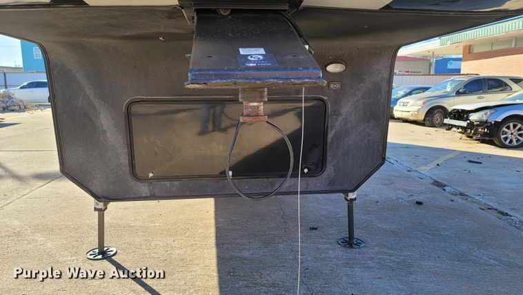 image for item ET9040 2019 Heartland M-3230CK  camper