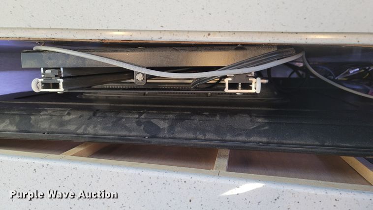 image for item ET9040 2019 Heartland M-3230CK  camper