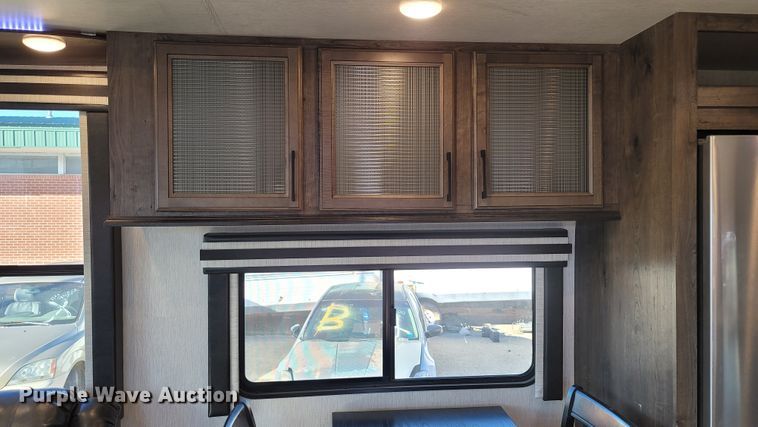 image for item ET9040 2019 Heartland M-3230CK  camper