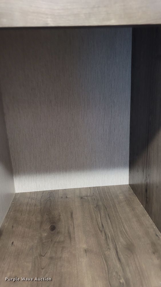 image for item ET9040 2019 Heartland M-3230CK  camper