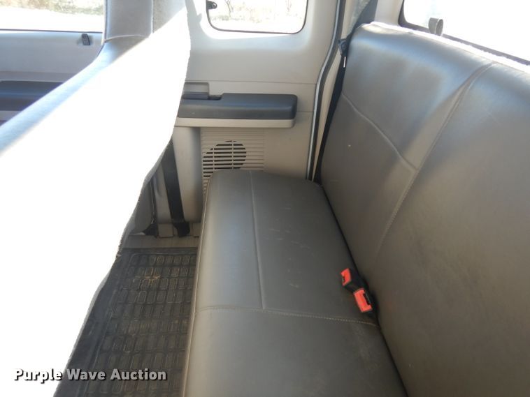 image for item EY9080 2009 Ford F450 Super Duty  utility truck