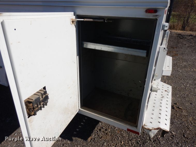 image for item EY9080 2009 Ford F450 Super Duty  utility truck