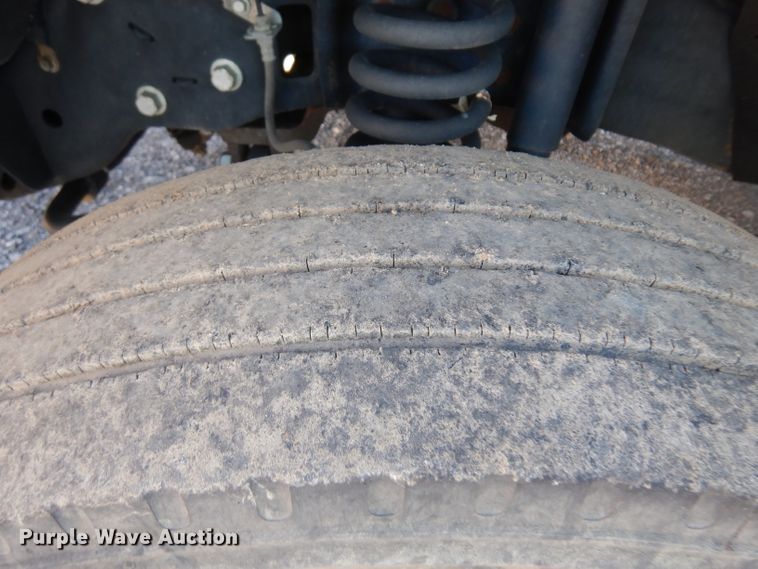 image for item EY9080 2009 Ford F450 Super Duty  utility truck