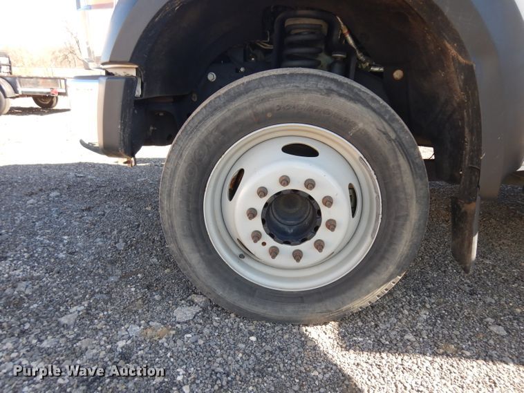 image for item EY9080 2009 Ford F450 Super Duty  utility truck