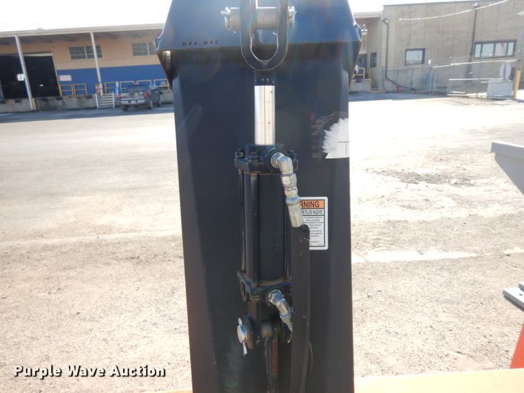 image for item EY9123 Land Pride SB2584 snow blower