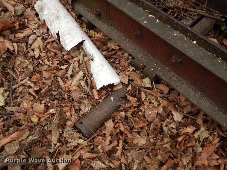 image for item EY9157 Eagle rock crusher