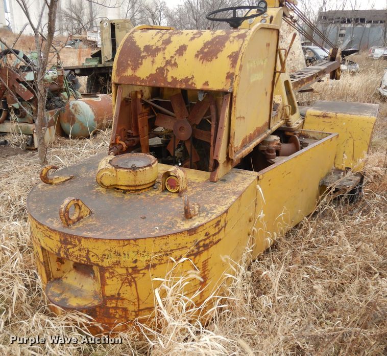 image for item EY9164 Hughes-keenan V-10  crane