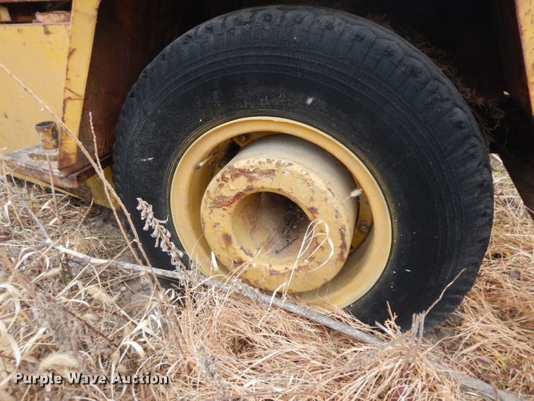 image for item EY9164 Hughes-keenan V-10  crane