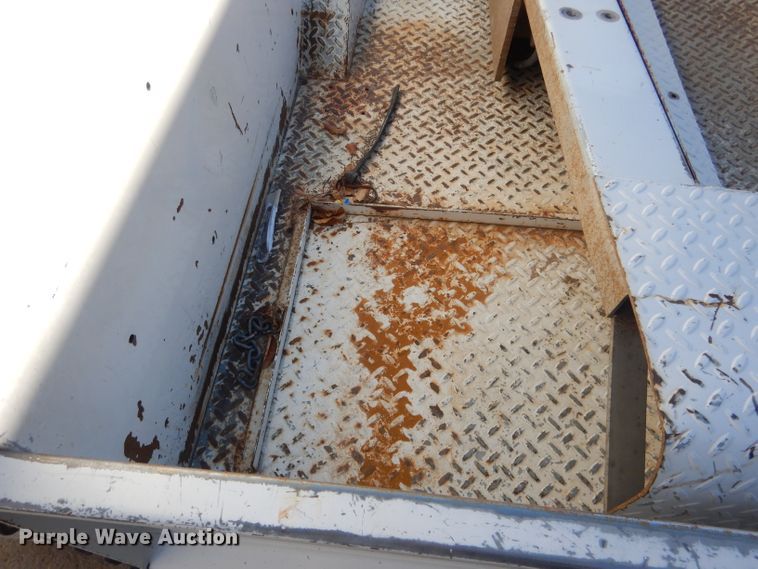 image for item FA9452 Reading 108GABDWC utility bed