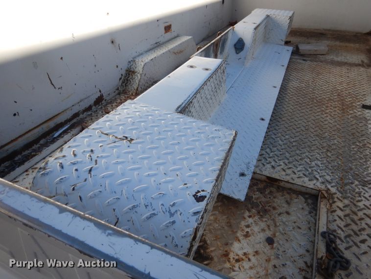 image for item FA9452 Reading 108GABDWC utility bed