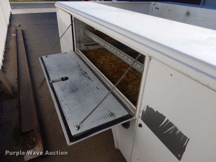 image for item FA9452 Reading 108GABDWC utility bed