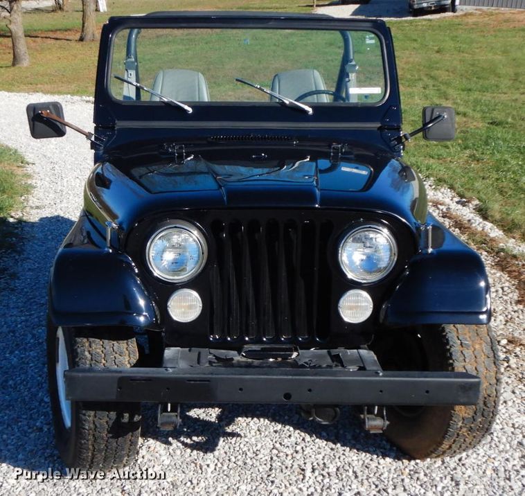 image for item FG9690 1983 Jeep CJ5  SUV