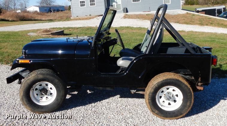 image for item FG9690 1983 Jeep CJ5  SUV