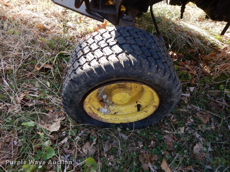 image for item FG9708 John Deere F935  lawn mower