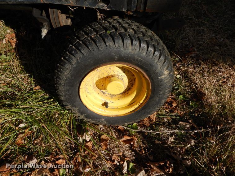 image for item FG9708 John Deere F935  lawn mower