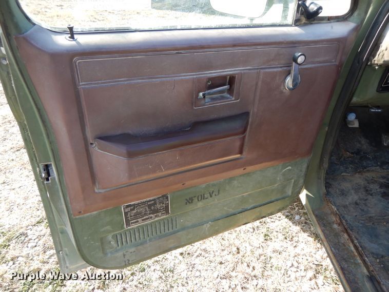 image for item FG9713 1986 Chevrolet D10 Military Blazer  Custom Deluxe SUV