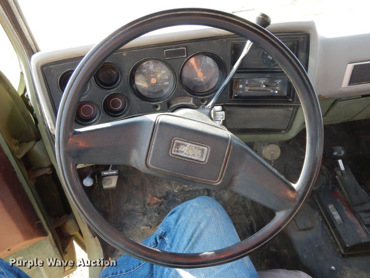 image for item FG9713 1986 Chevrolet D10 Military Blazer  Custom Deluxe SUV