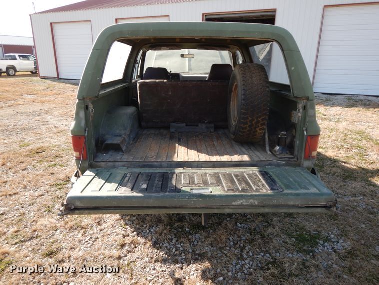 image for item FG9713 1986 Chevrolet D10 Military Blazer  Custom Deluxe SUV