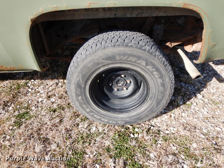 image for item FG9713 1986 Chevrolet D10 Military Blazer  Custom Deluxe SUV