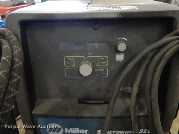 image for item FG9748 Miller Syncrowave 210 TIG welder