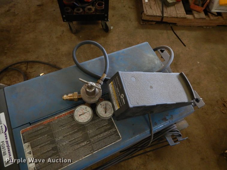 image for item FG9748 Miller Syncrowave 210 TIG welder